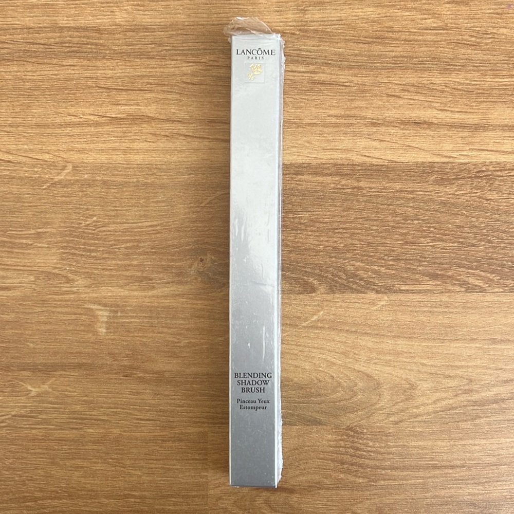 Brand New Open Box - Lancôme Blending Shadow Brush